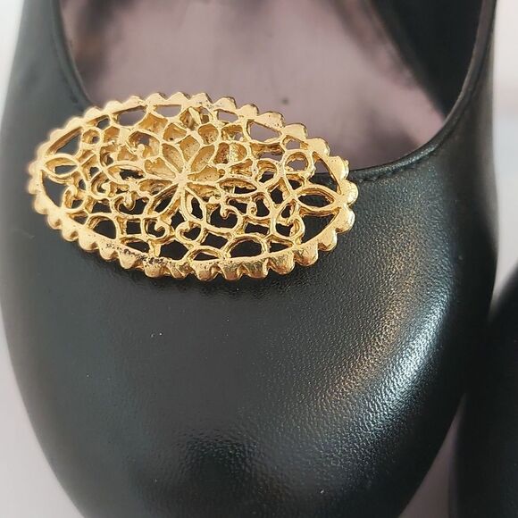 Vintage France Bluette Ornate Filigree Gold Tone Oval Shoe Clips - Picture 3 of 5